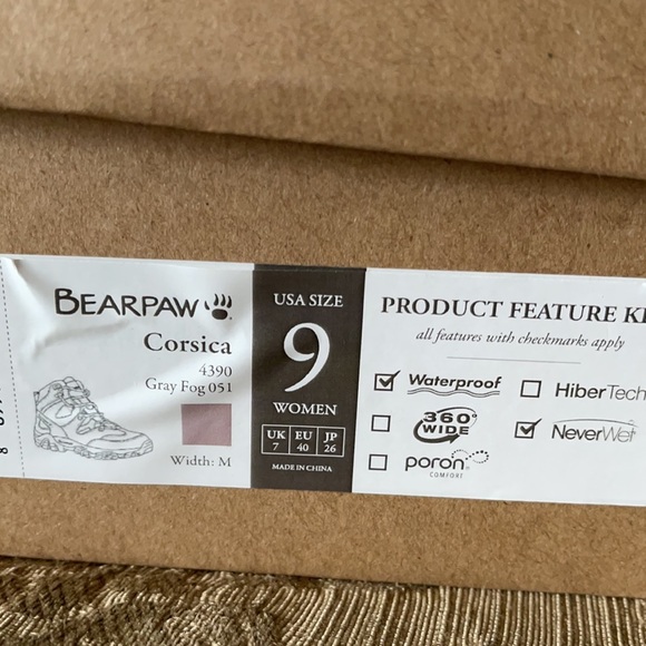 NEW Bearpaw woman’s size 9 boots - Picture 7 of 10